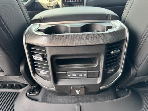 RAM 1500 CREW BIGHORN BACK COUNTRY V8 2026 occasion 91830 Le Coudray-Montceaux