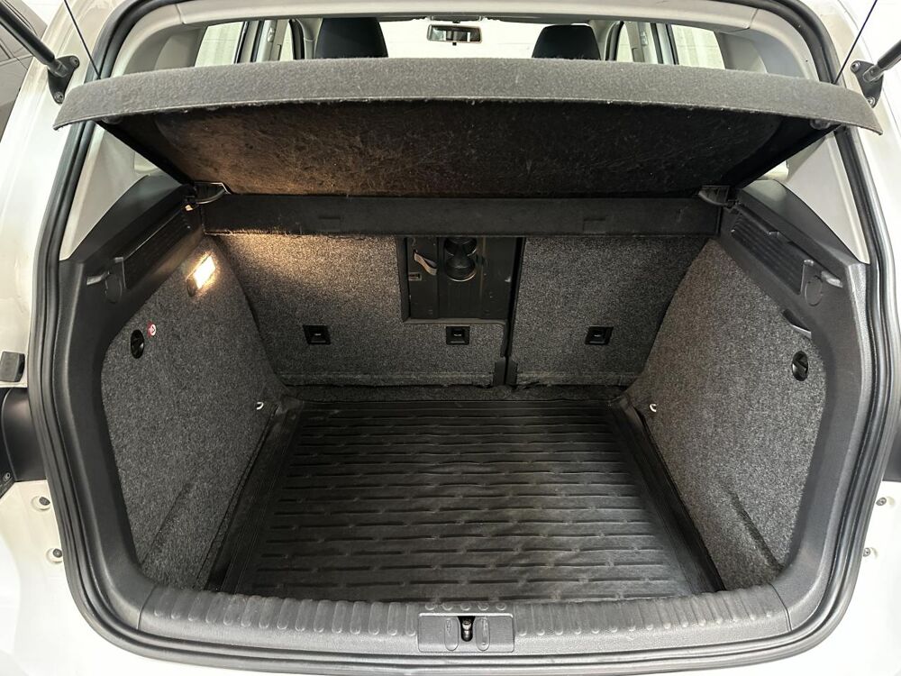 Tiguan VOLKSWAGEN 2.0 TDI 110 TREND FUN occasion 02000 Laon