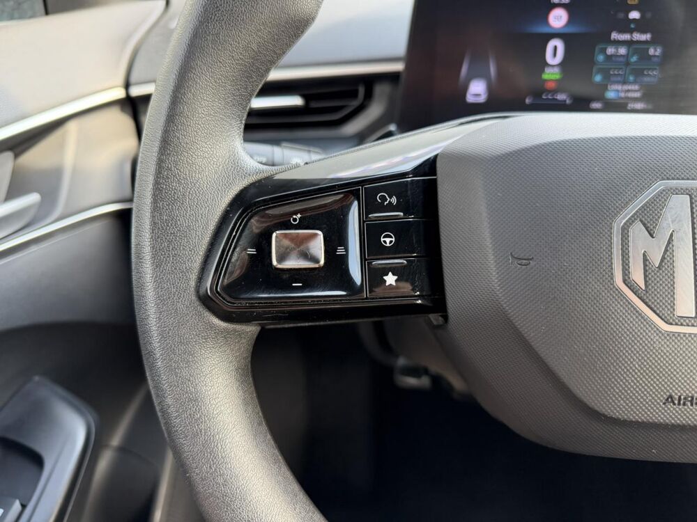 MG3 1.5 Hybrid+ 195 Comfort avec Cam&eacute;ra et Apple Car Play 2024 occasion 35300 Foug&egrave;res