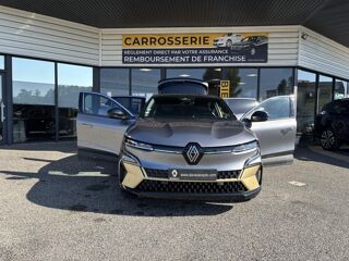 M&eacute;gane E-Tech EV 60 Optimum Charge - 220 V E-TECH Iconic 2023 occasion 31220 Lavelanet-de-Comminges