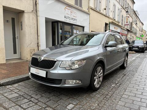 Skoda Superb Combi 2.0 16V TDI CR FAP - 170 - BV DSG II COMBI BREAK Eleg 2012 occasion Meaux 77100