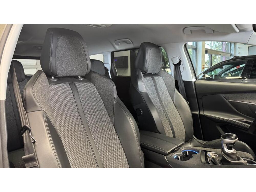 5008 1.5 BlueHDi S&S 130 Allure - Origine France - Cam&eacute;ra de recu 2019 occasion 60740 Saint-Maximin