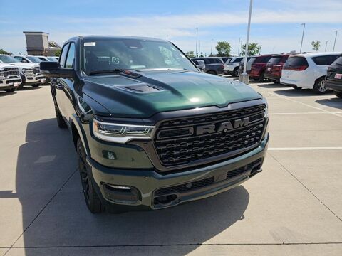 Dodge RAM 1500 CREW LIMITED NIGHT EDITION BOX HAYON MULTI V8 5,7L 2026 occasion Le Coudray-Montceaux 91830