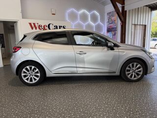 Clio 1.5 BLUEDCI 115CH INTENS GARANTIE 12 MOIS 2019 occasion 16000 Angoul&ecirc;me