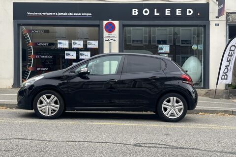 208 1.2i -Signature -82ch - courroie chang&eacute; - carplay - camera d 2019 occasion 78760 Jouars-Pontchartrain