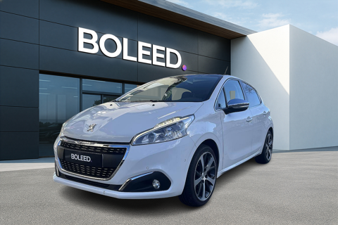 Peugeot 208 1.2i - 110 Feline - toit panoramique - courroie change - pr 2016 occasion Jouars-Pontchartrain 78760