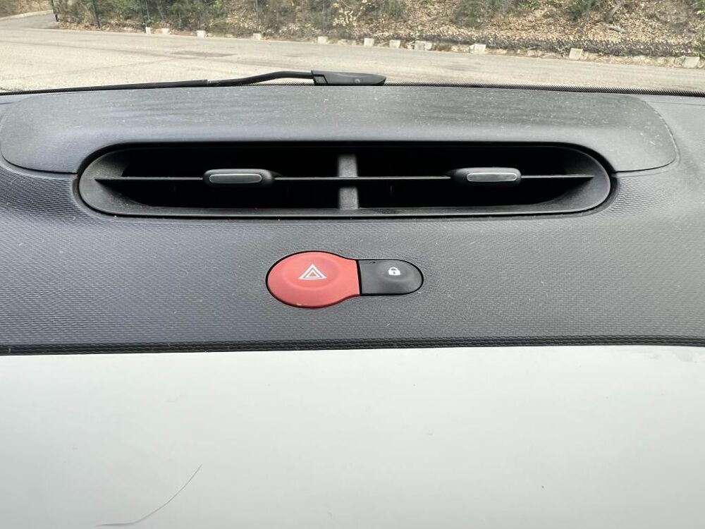 Twingo E-Tech - BVA- CAMERA RECUL - CARPLAY 2022 occasion 13760 Saint-Cannat