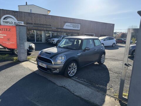 Mini Cooper D R56 1.6i - 211 John Cooper Works - Clim + SUIVI COMPLET AVEC 2009 occasion Brive-la-Gaillarde 19100