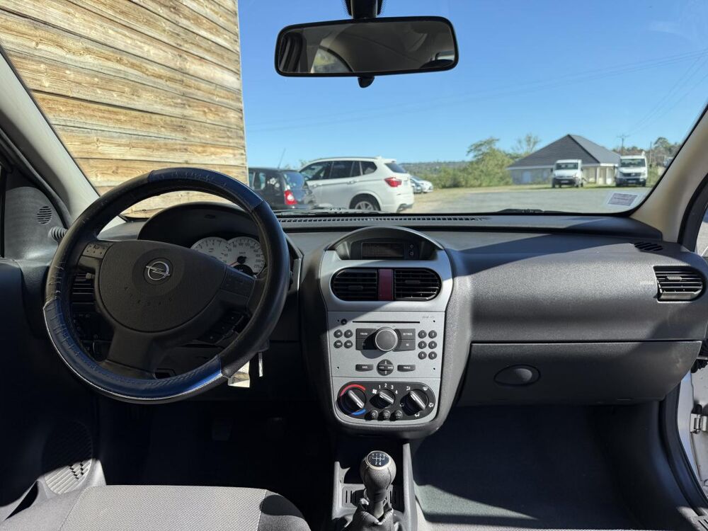Corsa 1.2i Twinport Enjoy 2006 occasion 19100 Brive-la-Gaillarde