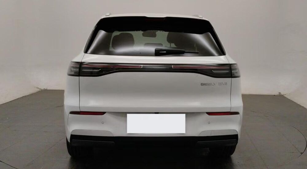 E5 e- - 60kWh SUV Pro 2026 occasion 34190 Ganges