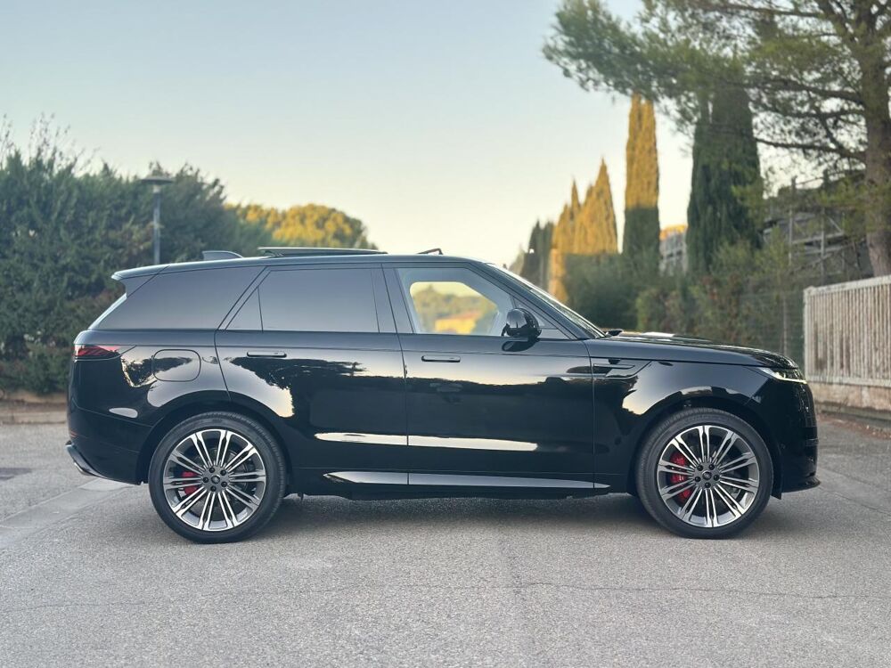 Range Rover 3.0 P460E DYNAMIC HSE - GARANTIE 12/2029 - TOIT OUV - HUD - 2024 occasion 13760 Saint-Cannat