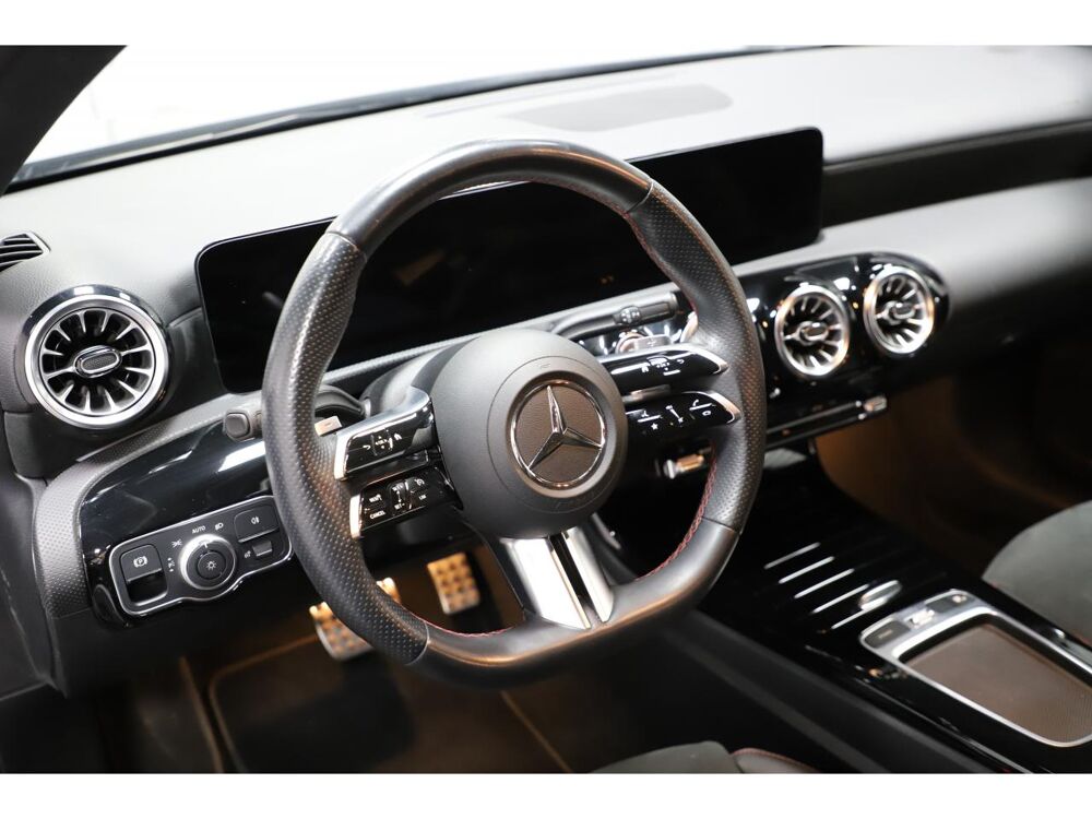 Classe A A 180 AMG Line - BV 7G-DCT 2023 occasion 06550 La Roquette-sur-Siagne