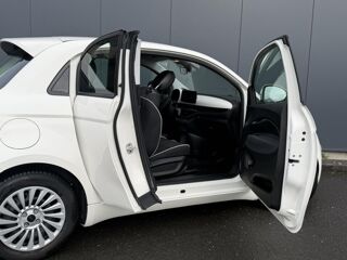 500 Electrique 3+1 95ch 23.8kWh Icone - Test SOH +95% 2024 occasion 35300 Foug&egrave;res