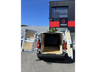 Vivaro TAILLE M (L2) BLUEHDI 120ch PACK BUSINESS 2022 occasion 44700 Orvault