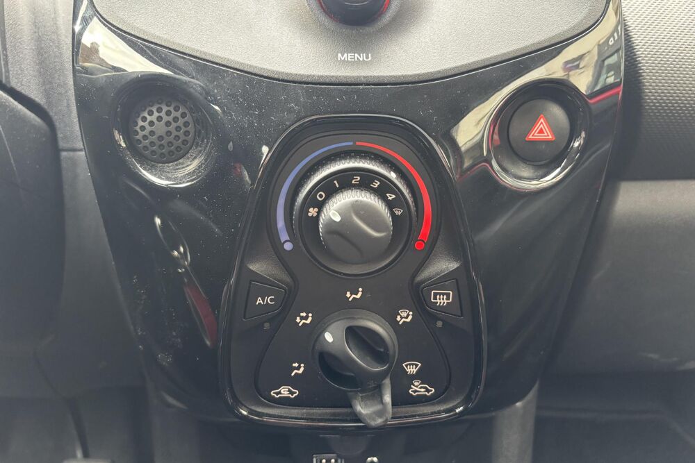 C1 Citro&euml;n 1.0 VTi 72 ch ETG Feel - Bluetooth - Climatisation - 2018 occasion 78760 Jouars-Pontchartrain
