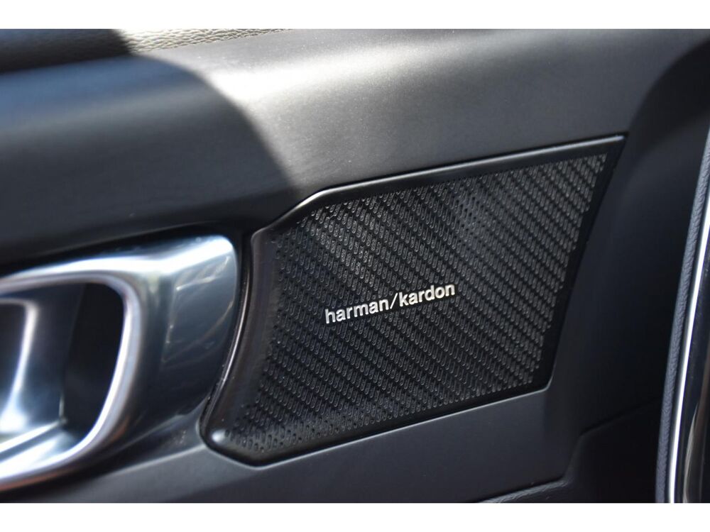 XC40 D4 AWD AdBlue - 190 - BVA Geartronic Momentum 2018 occasion 06250 Mougins
