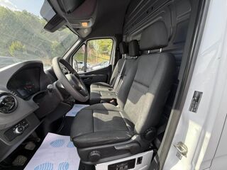 Sprinter 39N 3.5t 311 CDI - 114 FOURGON TVA RECUPERABLE + CLIM 2020 occasion 19100 Brive-la-Gaillarde