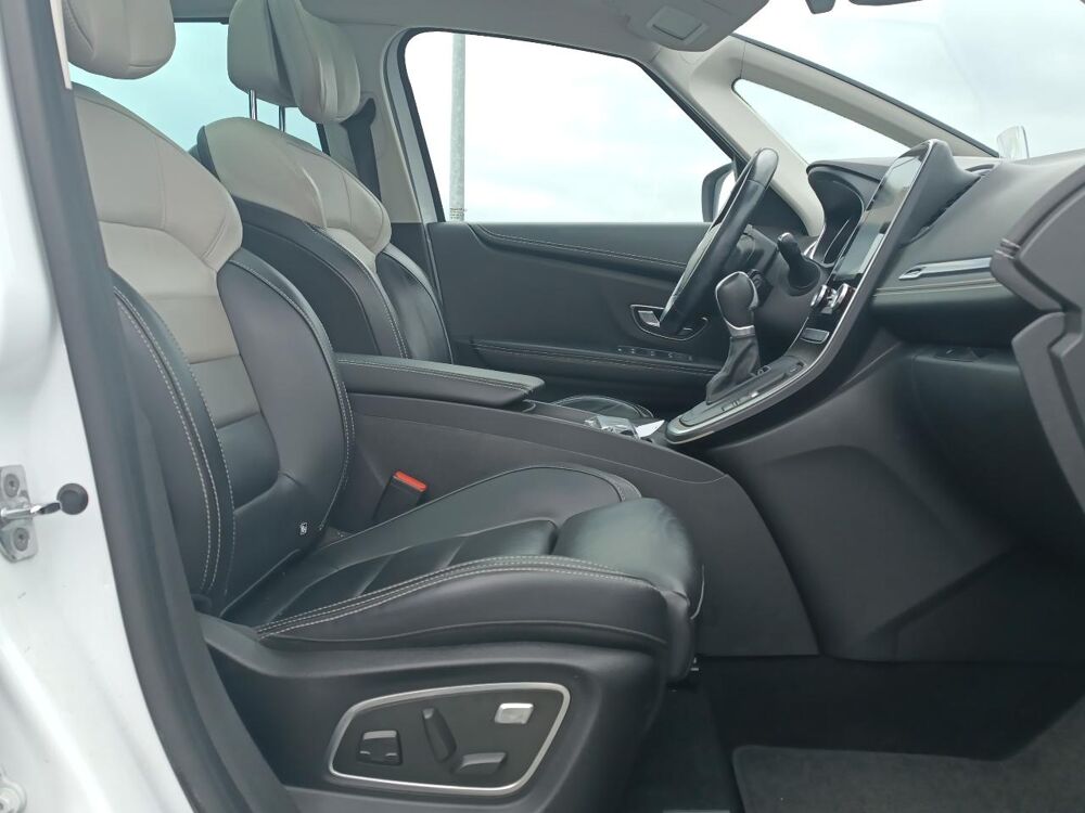 Scenic IV 1.6 dci 160 initiale paris edc 2017 occasion 85150 Les Achards