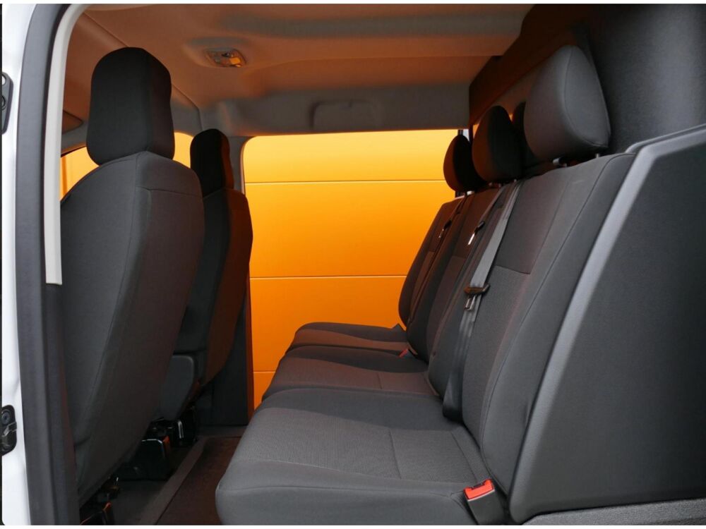 Divers III CABINE APPROFONDIE XL BLUEHDI 2.2 HDI 180 PACK PREMIUM - 2026 occasion 77090 Coll&eacute;gien