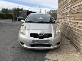 Yaris 1.4 - 90 D-4D II 2005 Luna PHASE 1 2007 occasion 19100 Brive-la-Gaillarde