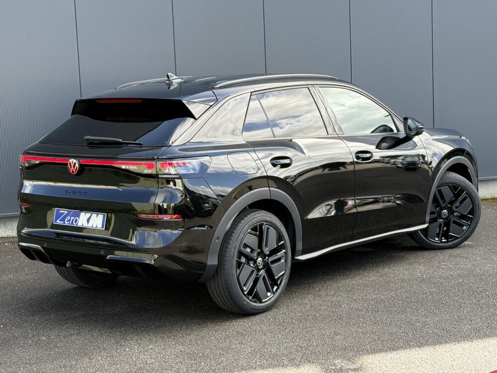 T-ROC 1.5 eTSI Hybrid DSG7 150 R-Line avec IQ Light et Hayon &eacute;lect 2026 occasion 35300 Foug&egrave;res