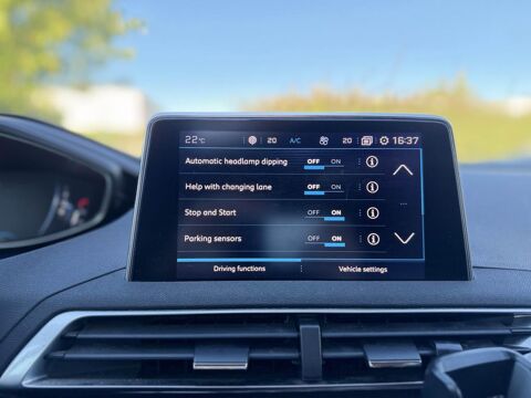 3008 ALLURE - 1.6 THP 165CH - TOIT - CAM 360 - CARPLAY 2017 occasion 13760 Saint-Cannat