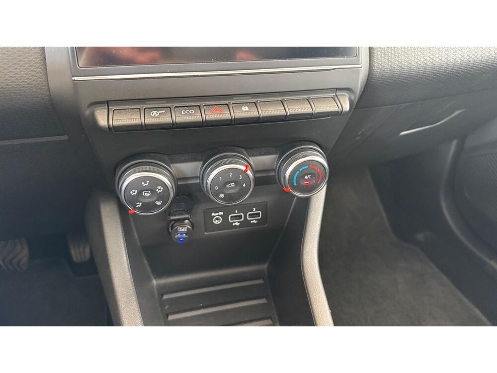 Clio 1.0 Tce - 90 ch V Equilibre / CARPLAY / SUIVI FACTURES / CLI 2023 occasion 17600 Saujon