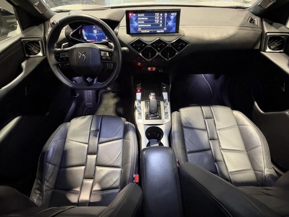 DS3 GRAND CHIC - 155 - SIEGES CHAUFFANTS - ATTELAGE - ATH - ACC 2019 occasion 25300 Pontarlier