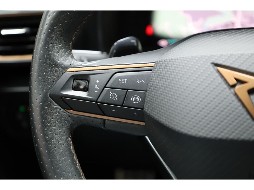 Leon VZ 1.4 e-Hybrid 245 DSG 6 2022 occasion 06550 La Roquette-sur-Siagne