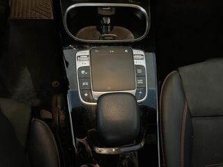 Classe A A 250 - BV 7G-DCT BERLINE 5P - BM 177 AMG Line 4-Matic PHAS 2019 occasion 38400 Saint-Martin-d'H&egrave;res