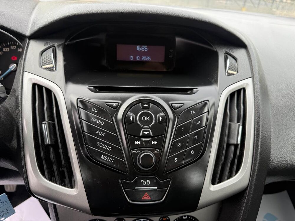 Focus 1.6 TDCi FAP - 95 BERLINE Trend CLIM + RADAR AR 2012 occasion 19100 Brive-la-Gaillarde