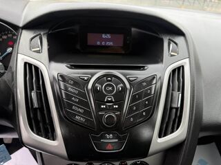 Focus 1.6 TDCi FAP - 95 BERLINE Trend CLIM + RADAR AR 2012 occasion 19100 Brive-la-Gaillarde