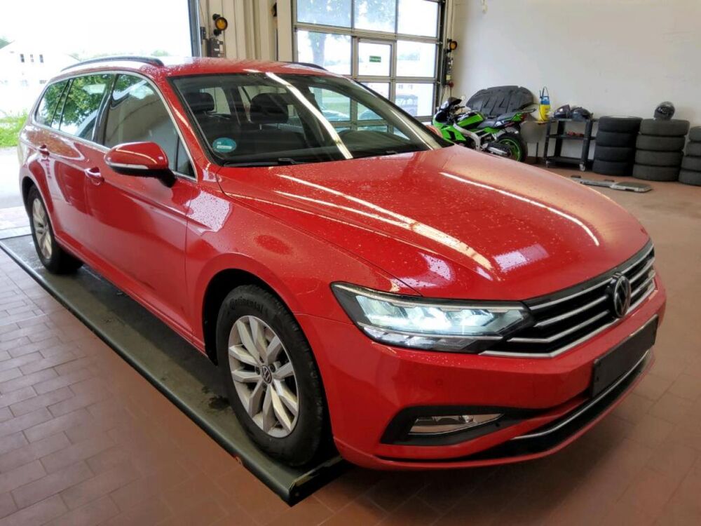 Passat 2.0 TDI 122 DSG Business 2024 occasion 35300 Foug&egrave;res