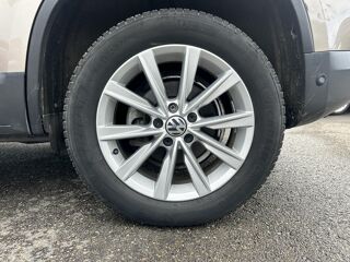 Tiguan 2.0 16V TDI BlueMotion - 140 -DSG7 Carat 4Motion PHASE 2- S 2014 occasion 33450 Montussan