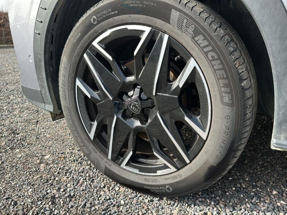 3008 1.2 hybrid 145 gt e-dcs6 2025 occasion 54520 Laxou