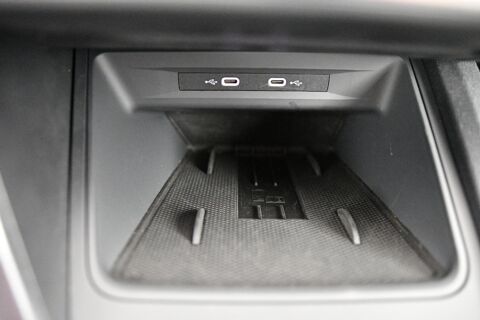 Leon 2.0 TDI 115 BVM6 Business GAR SEAT 03/2030 2025 occasion 33620 Cavignac