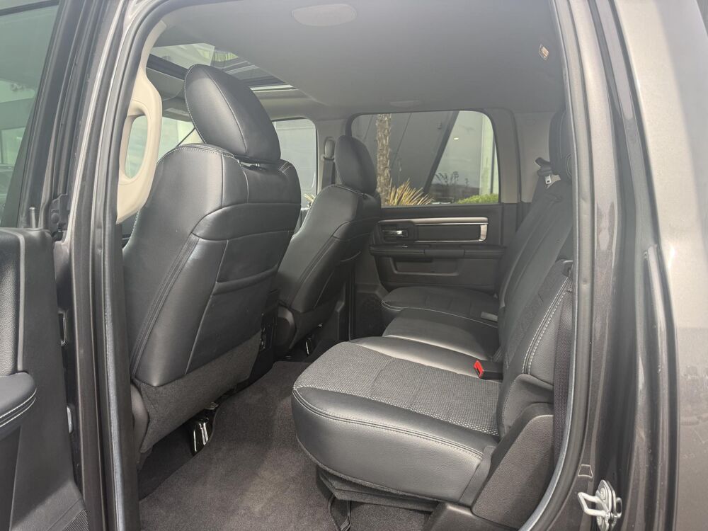 RAM 1500 CREW SPORT CLASSIC 2019 occasion 91830 Le Coudray-Montceaux