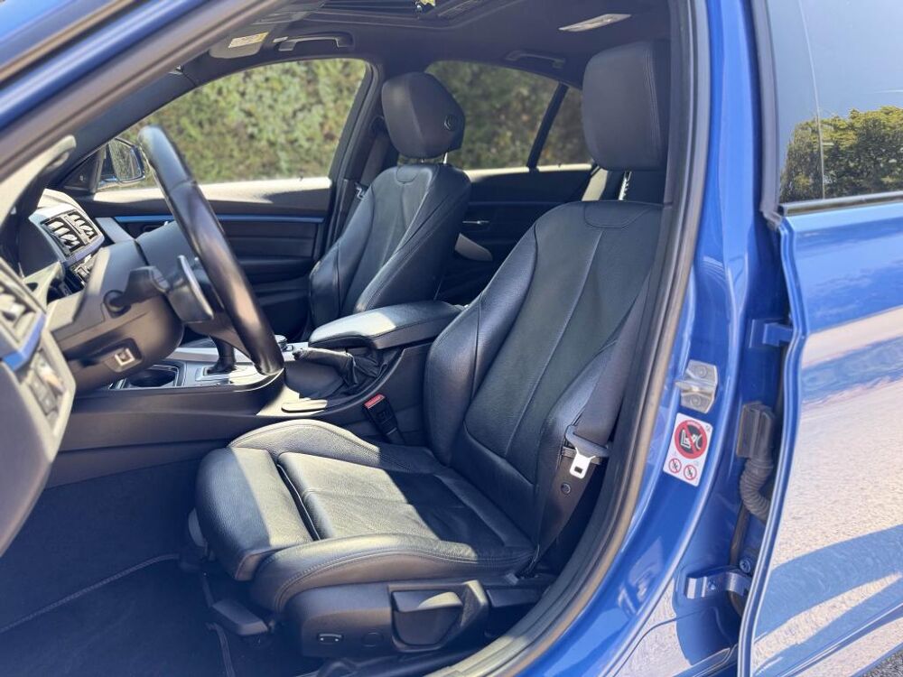 S&eacute;rie 3 335d xDrive M Sport - H&K - HUD - TOIT - SUIVI FULL BMW 2017 occasion 13760 Saint-Cannat