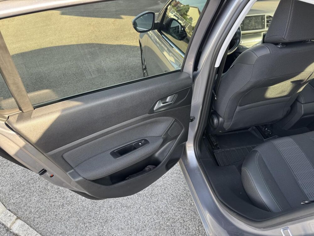 308 1.5 BlueHDi - 130 - CAM - ATTELAGE - REGULATEUR - TOIT PANO 2019 occasion 25300 Pontarlier
