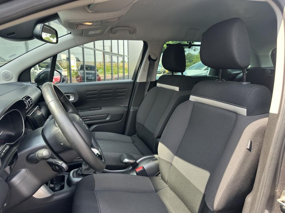 C3 Aircross 1.2 110CH SHINE APPLE CARPLAY ENTRETIEN ET KIT DISTRIB A JOU 2020 occasion 33450 Montussan