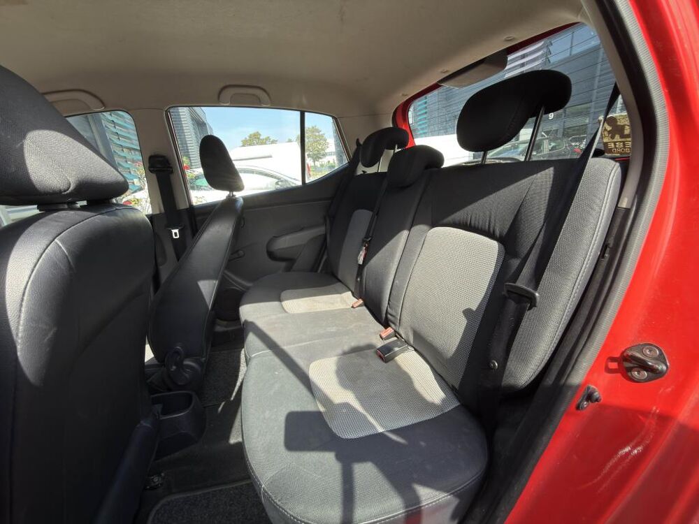 i10 1.2 16V - 78CH - Pack GARANTIE 12 MOIS 2009 occasion 76710 Eslettes