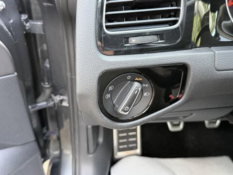 Golf 1.0 TSI - 110 VII BERLINE Connect PHASE 2 2018 occasion 35780 La Richardais