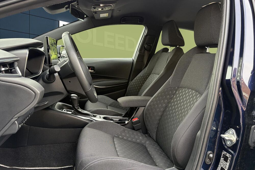 Corolla 1.8 Hybrid 140 - BV e-CVT Dynamic + 2024 2024 occasion 78760 Jouars-Pontchartrain