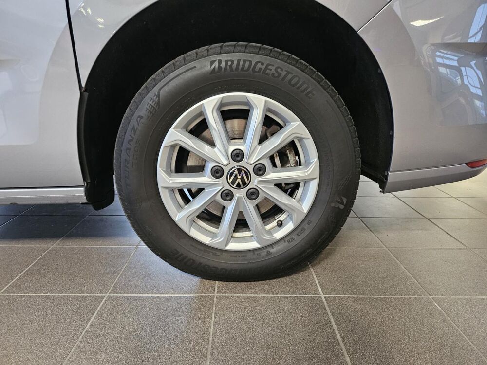 MULTIVAN T7 2.0 TDI 150 DSG 7PL 2023 occasion 26000 Valence