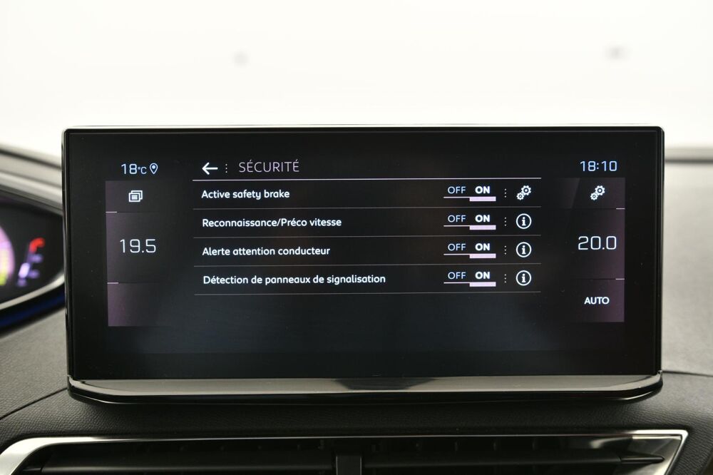 3008 Hybrid 136 e-DCS6 GT 2023 occasion 17130 Montendre