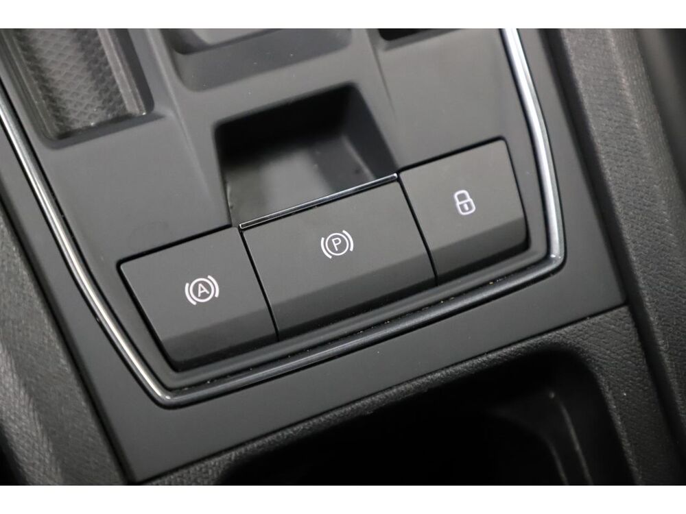 Leon VZ 1.4 e-Hybrid 245 DSG 6 2022 occasion 06550 La Roquette-sur-Siagne