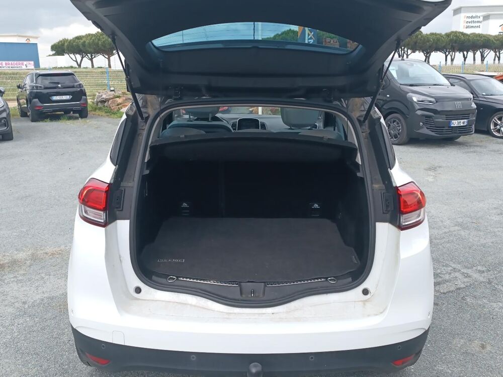 Scenic IV 1.6 dci 160 initiale paris edc 2017 occasion 85150 Les Achards