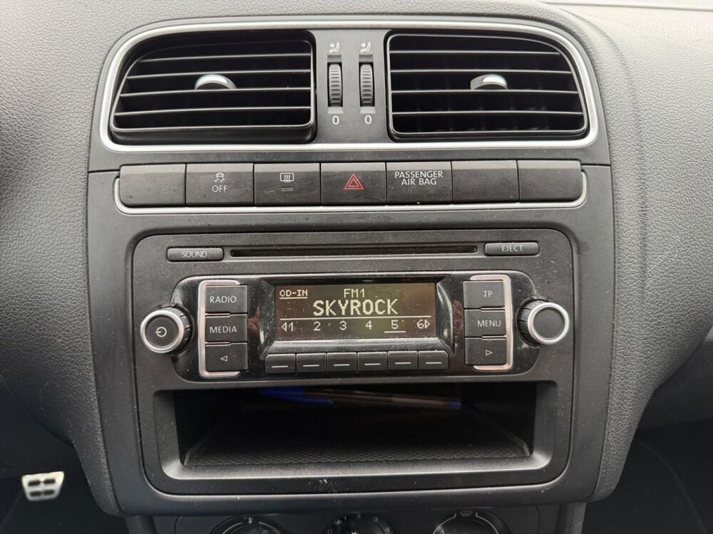 Polo 1.6 16V TDI CR FAP - 90 V 6R Style PHASE 1 2011 occasion 13400 Aubagne