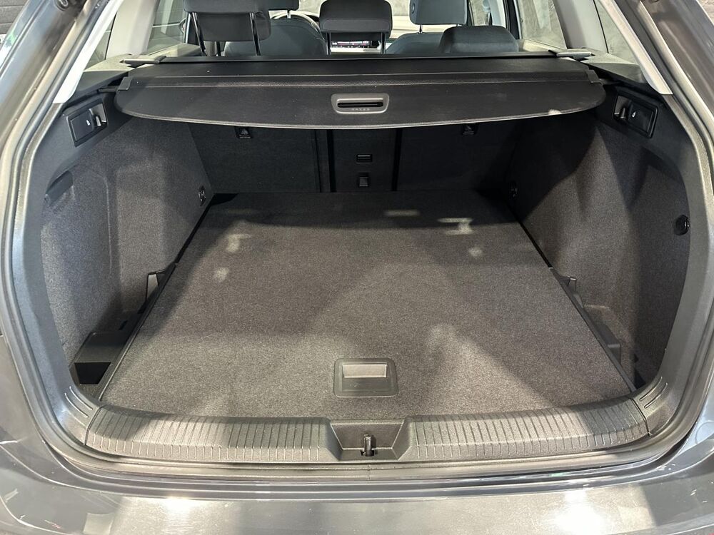 Golf SW 1.0 eTSI OPF - 110 - DSG 7 Life Plus - ATTELAGE - CAM 2024 occasion 25300 Pontarlier