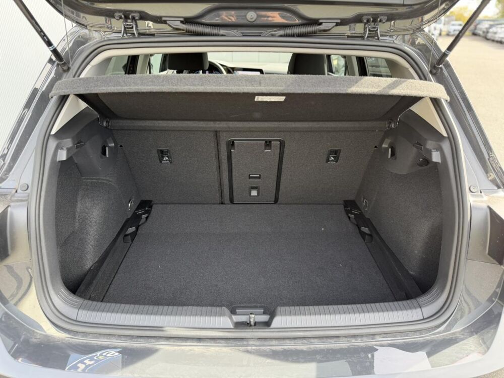 Golf VIII 8 1.5 TSI 130 Style 2024 occasion 35300 Foug&egrave;res